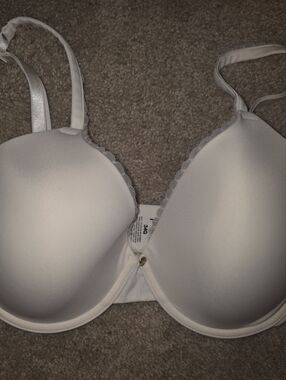 Pearl By Venus Ladies Bra Size 34G Underwire Support White